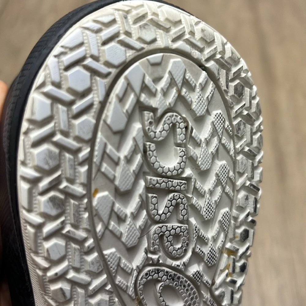 ASICS training shoes - Picture 11 of 12